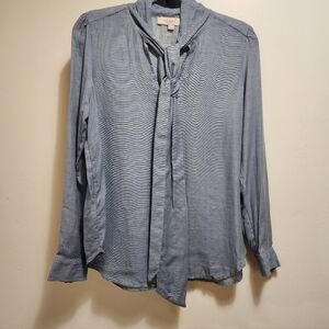 LOFT Casual Blue Button Down Shirt With Tie Collar Small NWT